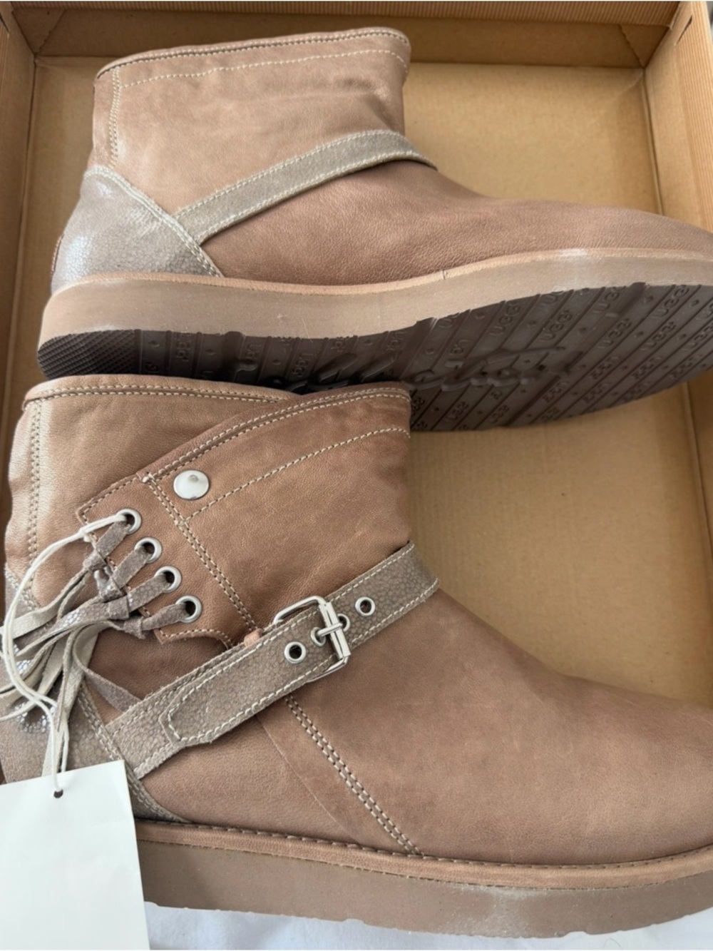 UGG Italian Collection Karisa Stingray Boots 🤎 | Size 11 | BNWT | Rare